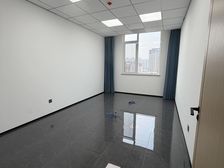 中鸿国际写字楼出租 1350平灵活空间 日租0.9元/平