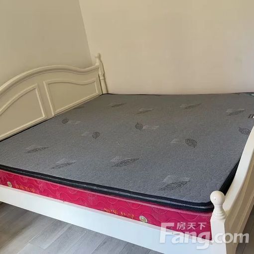 嵛景华城 2室2厅 74㎡ 1500元/月