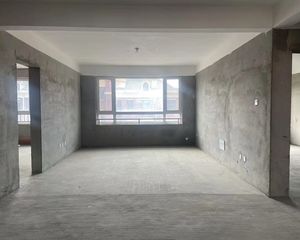 滨海87号 3室2厅 118.30㎡ 42万