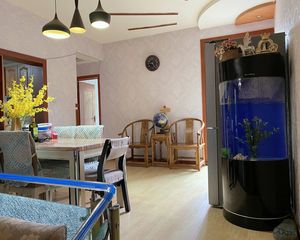 现**态水城 4室2厅 165.00㎡ 52.80万