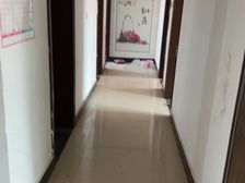 名仕花园 4室2厅 148.30㎡ 26万