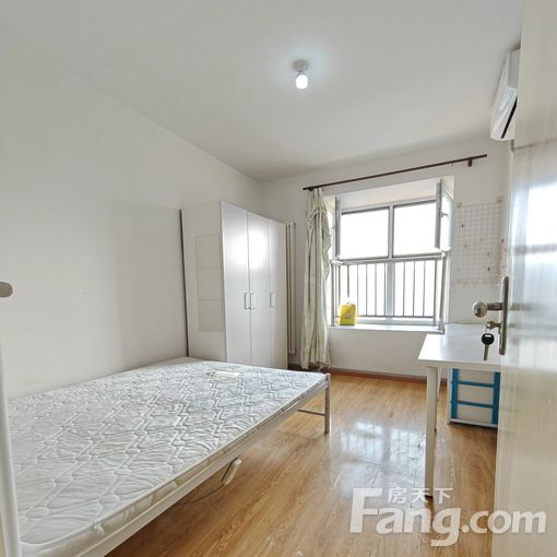 门头沟永定云泽嘉苑85平米合租主卧 4室1卫