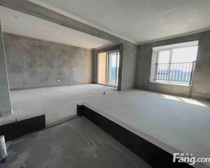 大爱书院小镇3室2厅2卫南北朝向107.00万元出售