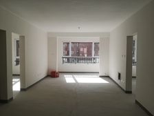 中昂安纳西小镇3室2厅2卫南朝向110.00万元出售