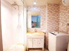 亚太商谷1室1卫北朝向31.00万元出售