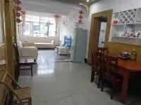 龙翔小区(赤壁)4室2厅2卫南朝向33.00万元出售