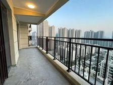 碧桂园·天麓3室2厅2卫南朝向96.00万元出售