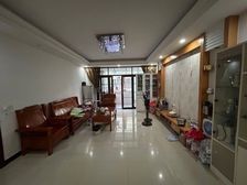 吉锦豪庭3室2厅2卫南朝向49.90万元出售