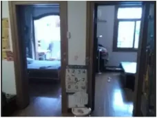 �����Է