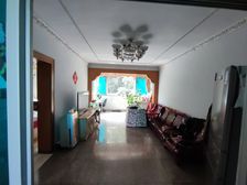 四方河地铁站**米,广东省中医院贵州医院旁,楼顶可用,临街