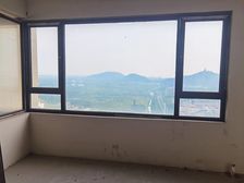 南通星光耀广场 风景房 4室2厅2个车位 中南世纪城