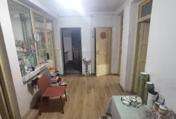 ����С��