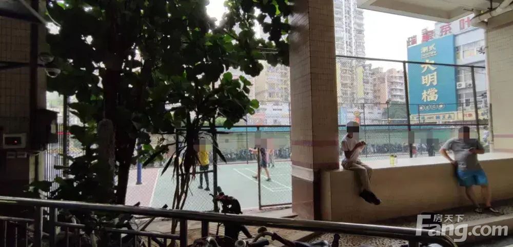 小区相关图