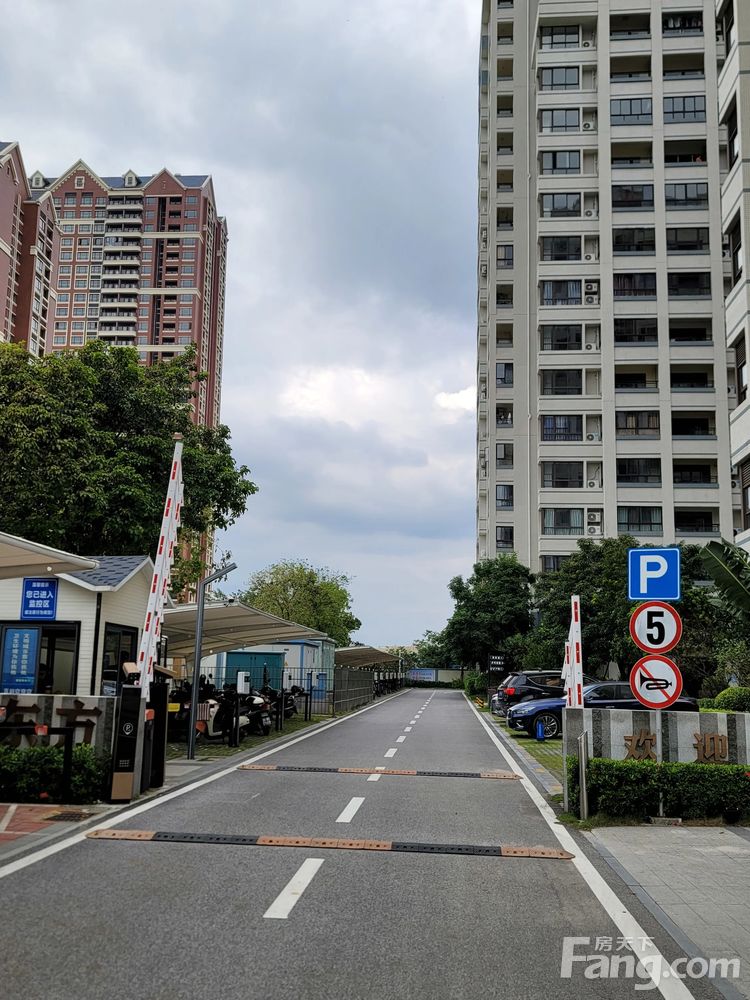 小区相关图