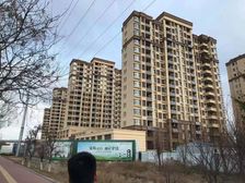 牟平 蓝光雍锦锦湖 3室2厅2卫