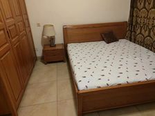 蓝郡名邸94平精装两房,西北向。