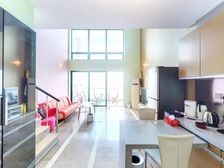 大鹏新区 万科十七英里二期 1室1厅2卫复式。