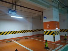 高新 智地哥谭 2栋二单元负2层地下车位,诚心售