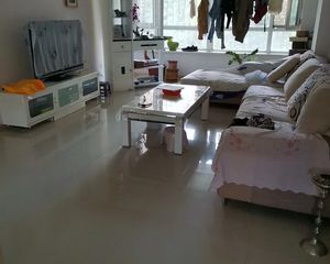 沙依巴克区 和枫雅居 3室2厅,带家具家电,地下室。