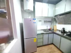 ����ɭ���ݳ�