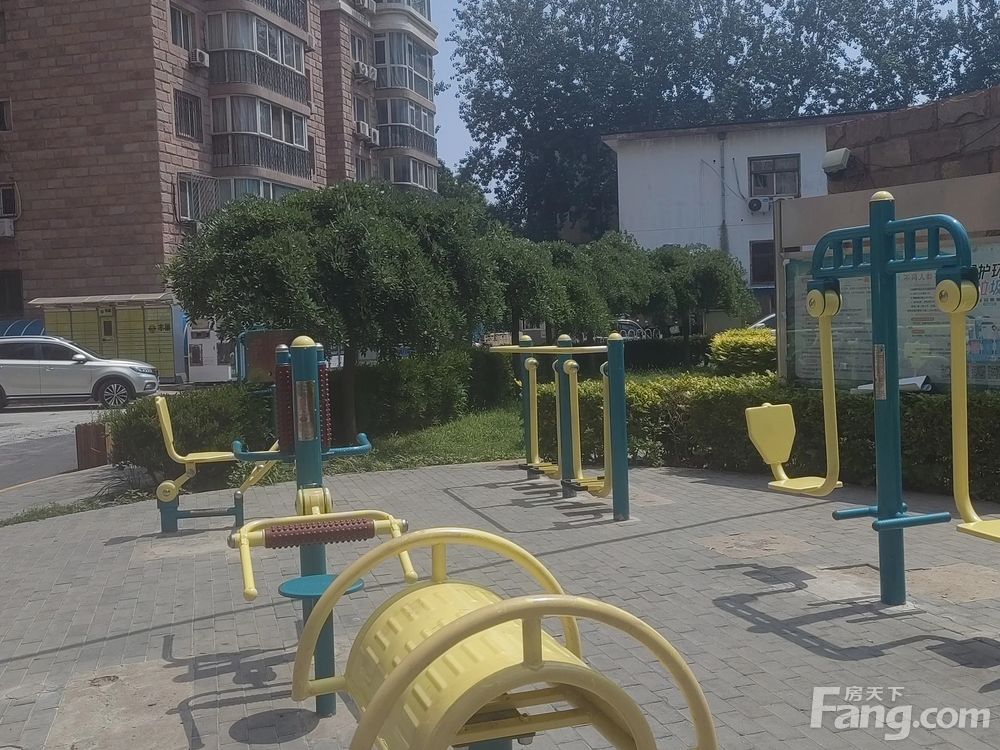 小区相关图