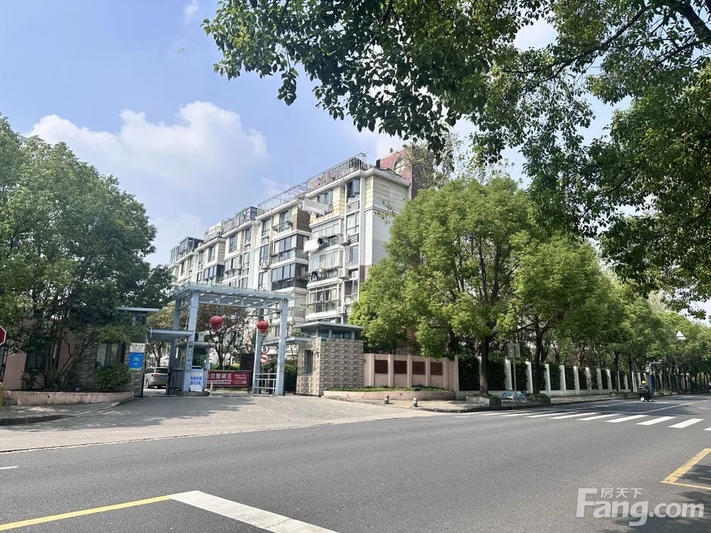 小区相关图