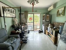 富和花园 3室2厅,格局方正,西南向,采光好,阳台外有大平台