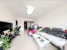 温馨两居室,绿野天城好环境等您来体验