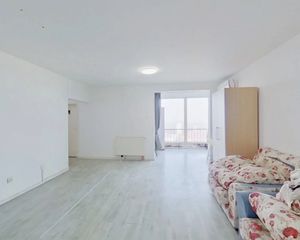 低价捡漏!京贸国际149平大三居,距地铁公交高速百米园林小区