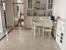 圣地亚哥 精装修 江景房 采光好 无遮挡 宽敞舒适诚心出售