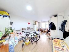 送车位、地下室,房产证满五,南北通透采光好,有电梯,房东直卖