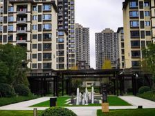 红谷滩 正荣华润玲瓏府 4室2厅