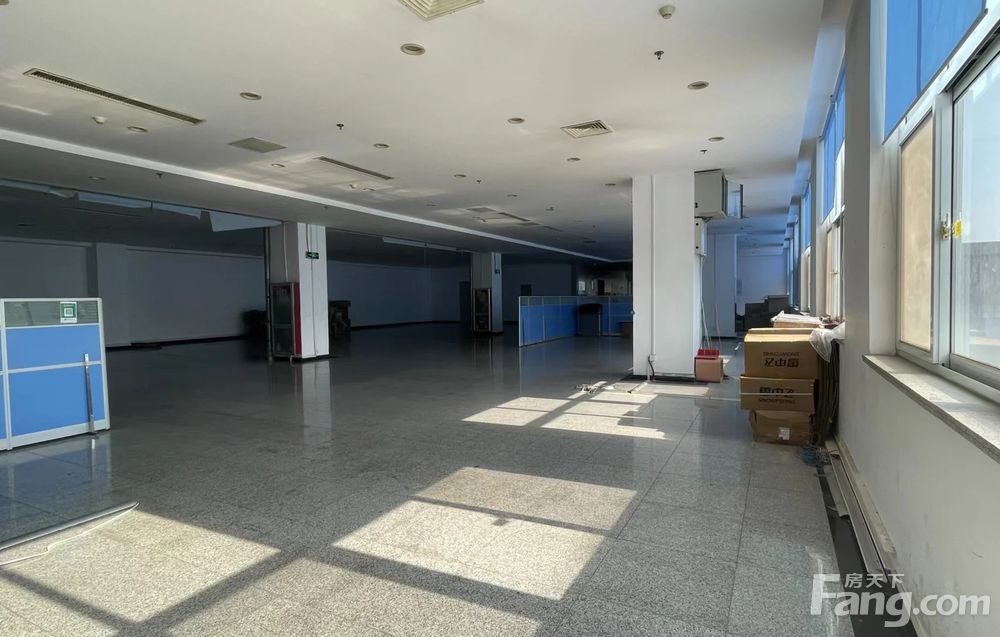 李沧金水路福兴大厦 纯写字楼乙级1000