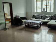 巴州区 白华大厦 电梯房3室2厅精装修