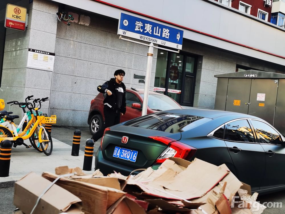 小区相关图