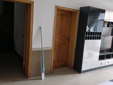 三中家属院桃李苑带院停车出售电梯