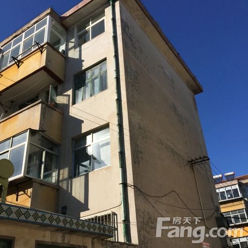  ����������ҵ�㳡��������С�� 3��1�� 60�O 350Ԫ/ 