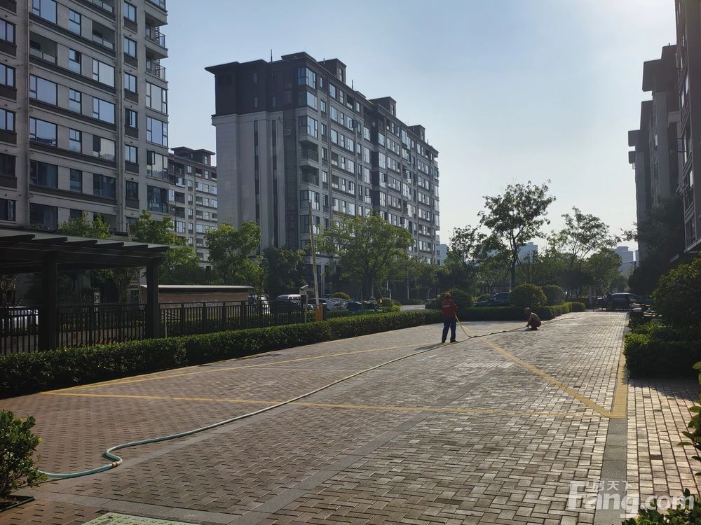 小区相关图