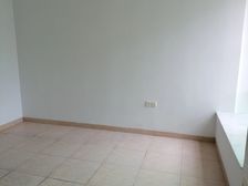 锦绣生态园房间客厅全正南向 满五无抵押 园中位置安静即买即住