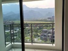 山景房 买就送两个车位 闲山悦四区 3室1厅2卫