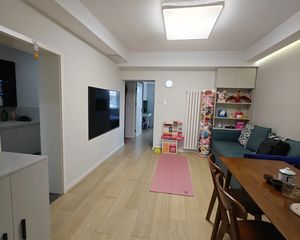丰台 六里桥10号院 2室1厅