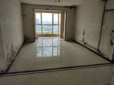 滕州四室两厅三卫,180平,89.8万