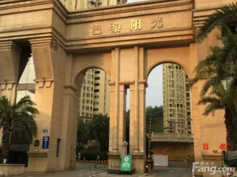 小区相关图
