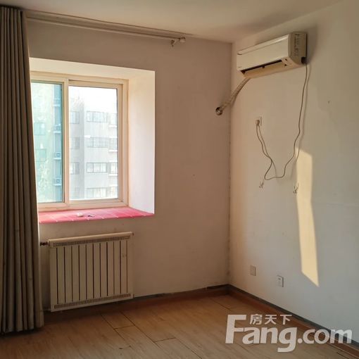  ���ŵ̿�·ʥ����԰138.51ƽ���� 3��2��1�� 