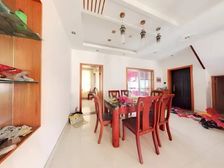 宽敞舒适6房大宅—苏州市吴江区横扇春天花园热售中!