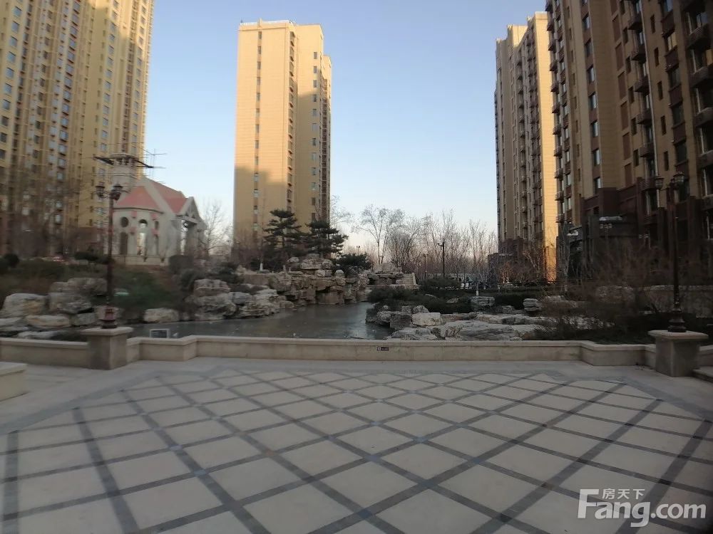 小区相关图