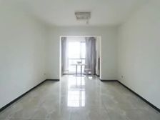 正向鹭栖湖三居好房 配套完善 寻有缘人士 价格可议