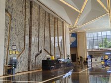 万达甲级写字楼153平