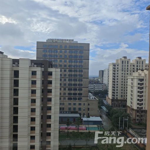  ���ؿ�����������С�� 2��1�� 80�O 1200Ԫ/�� 