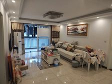 新昌棣和园二区精装修4室1厅140.00㎡ 105万,送车棚